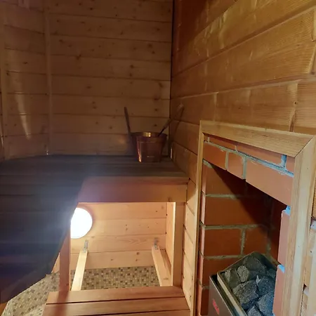 Sinilille Suvemaja Saunaga