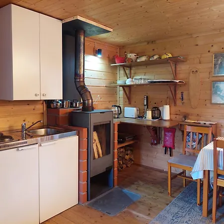 Sinilille Suvemaja Saunaga Upa